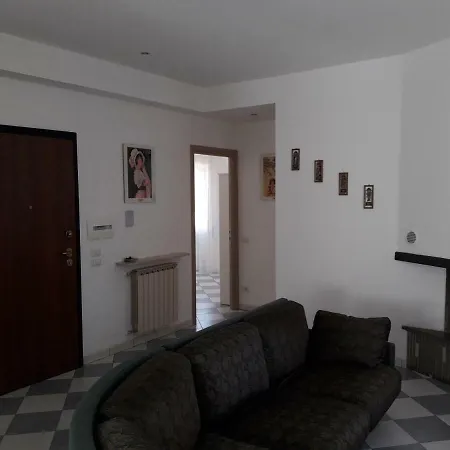 La Casa Dei Gelsi Vakantiehuis Castel Gandolfo